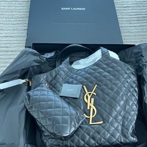 ICARE MAXI SHOPPING BAG IN QUILTED LAMBSKIN